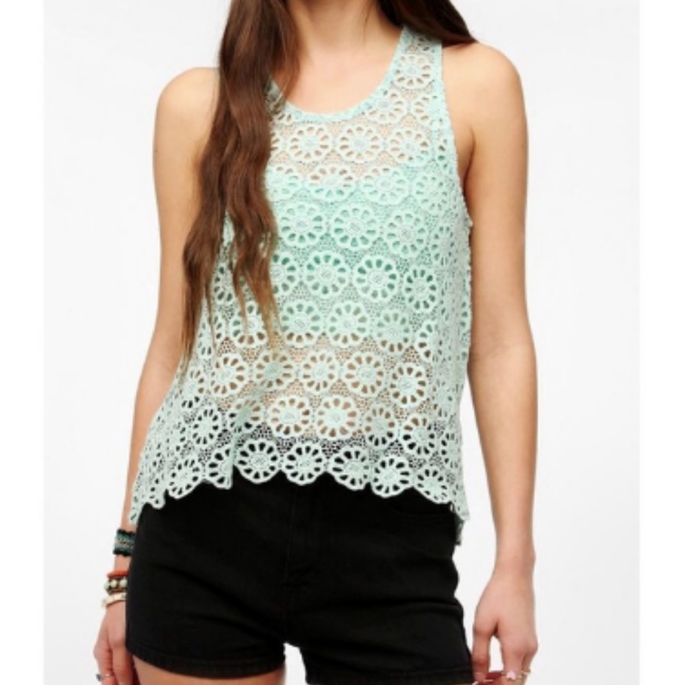 Anthropologie Pins & Needles Daisy Lace Swing Tank